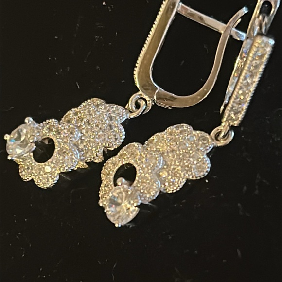 Silver Maslife Jewelry & Co earrings, pierced ears - Picture 3 of 3